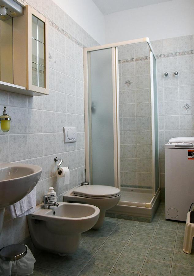 הוילה Cisano sul Neva Gli Angeli Agriturismo מראה חיצוני תמונה