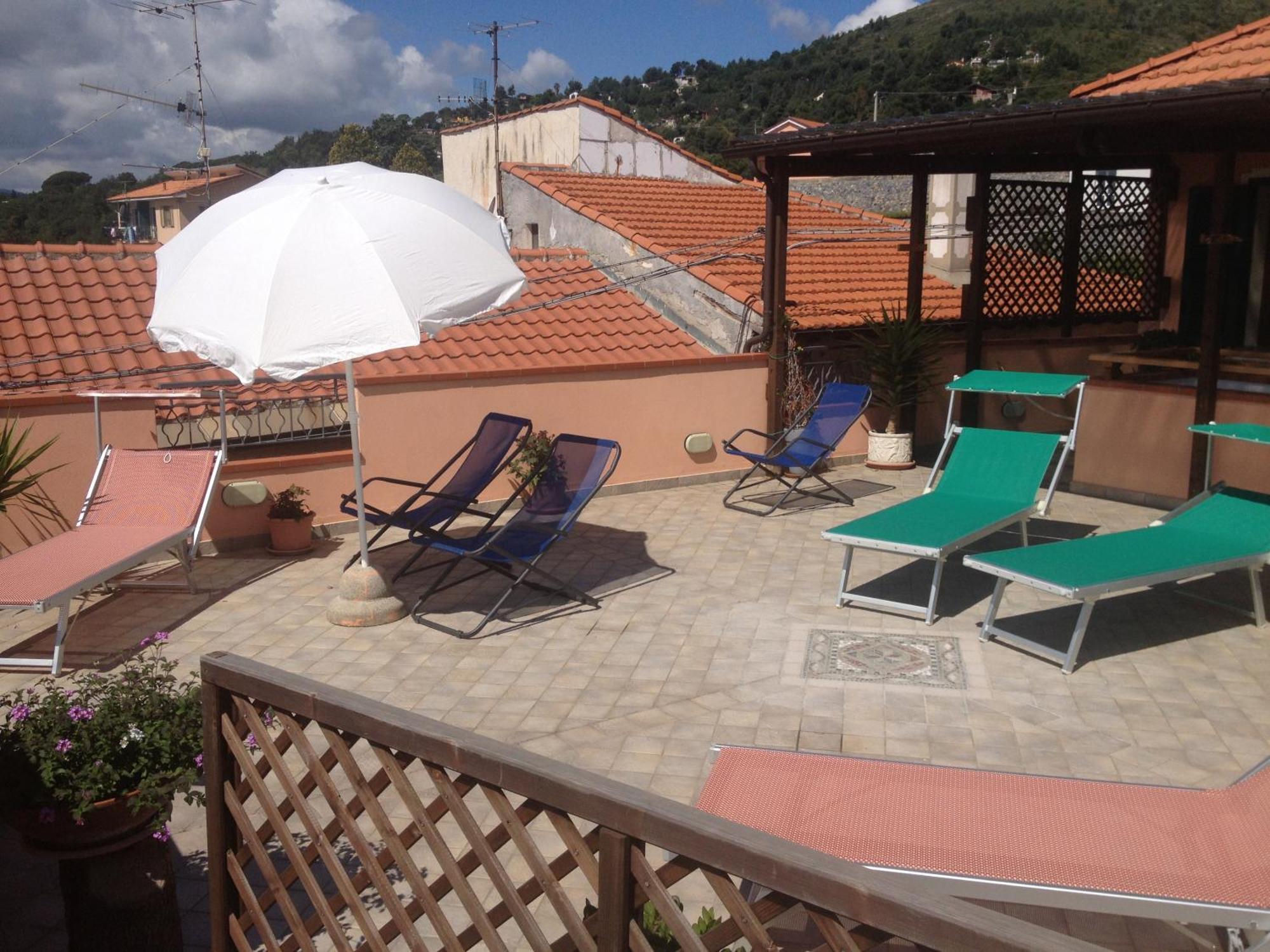 הוילה Cisano sul Neva Gli Angeli Agriturismo מראה חיצוני תמונה